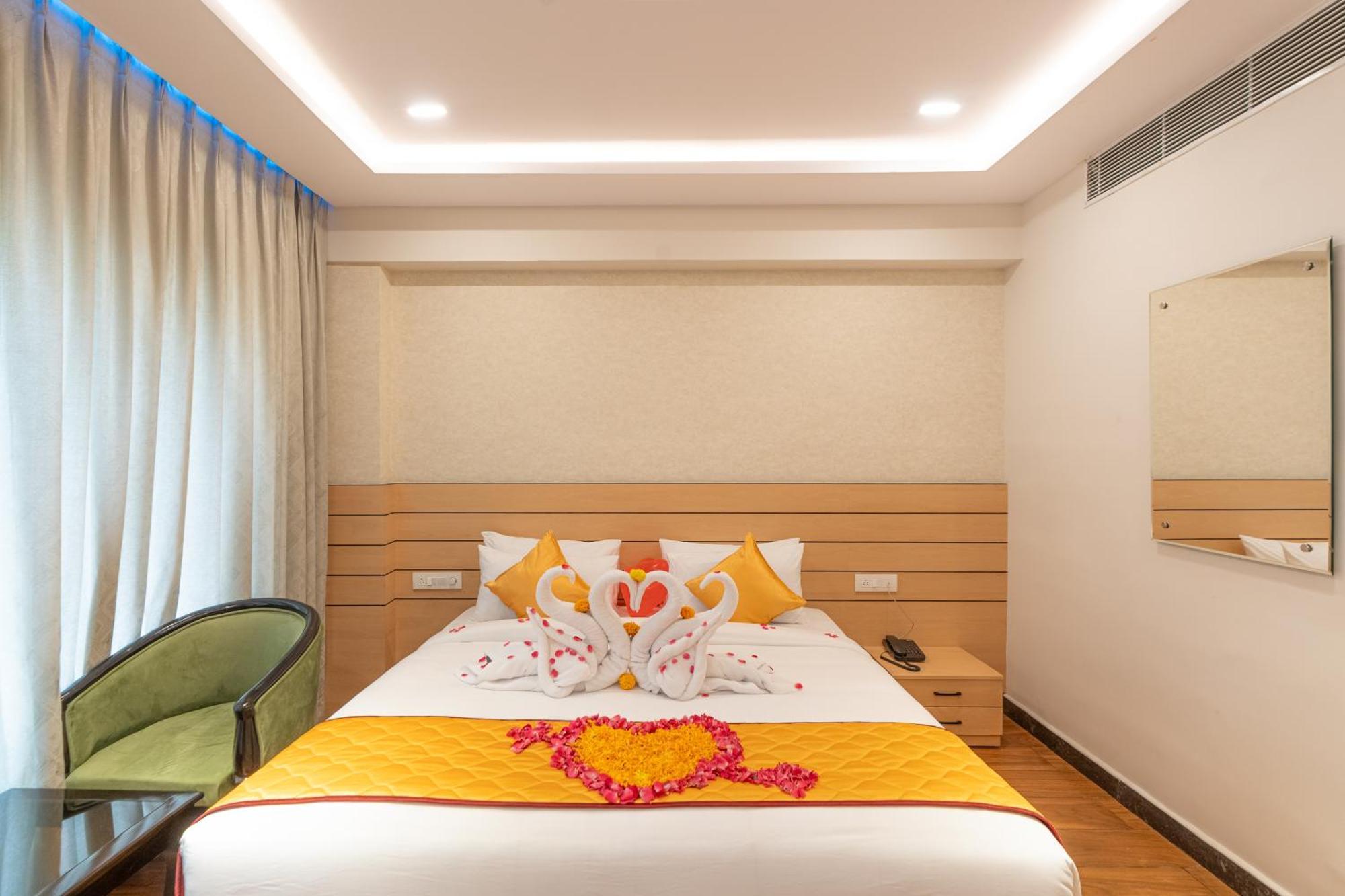 שמשבאד Serene Resort Hyderabad מראה חיצוני תמונה