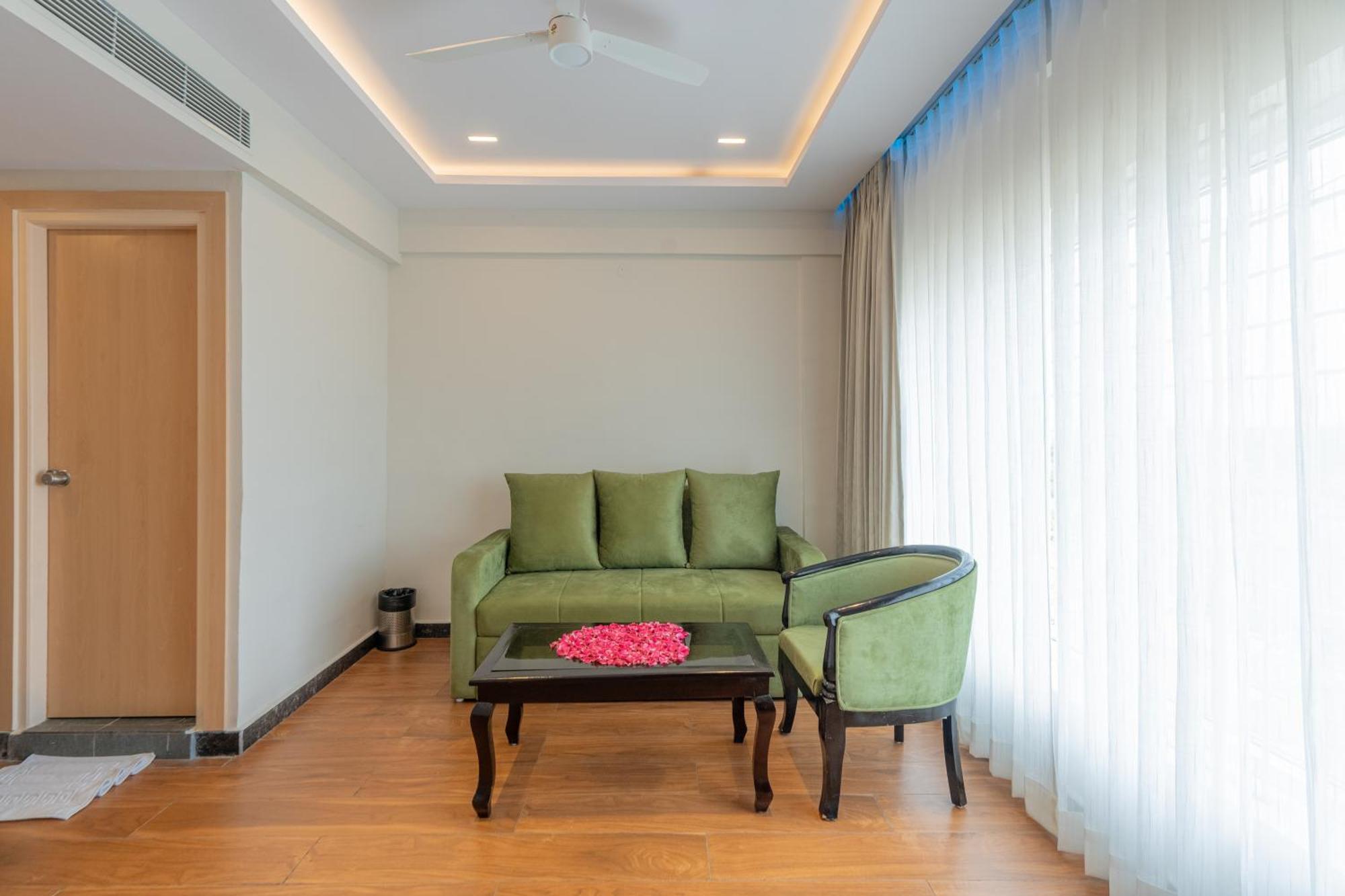 שמשבאד Serene Resort Hyderabad מראה חיצוני תמונה