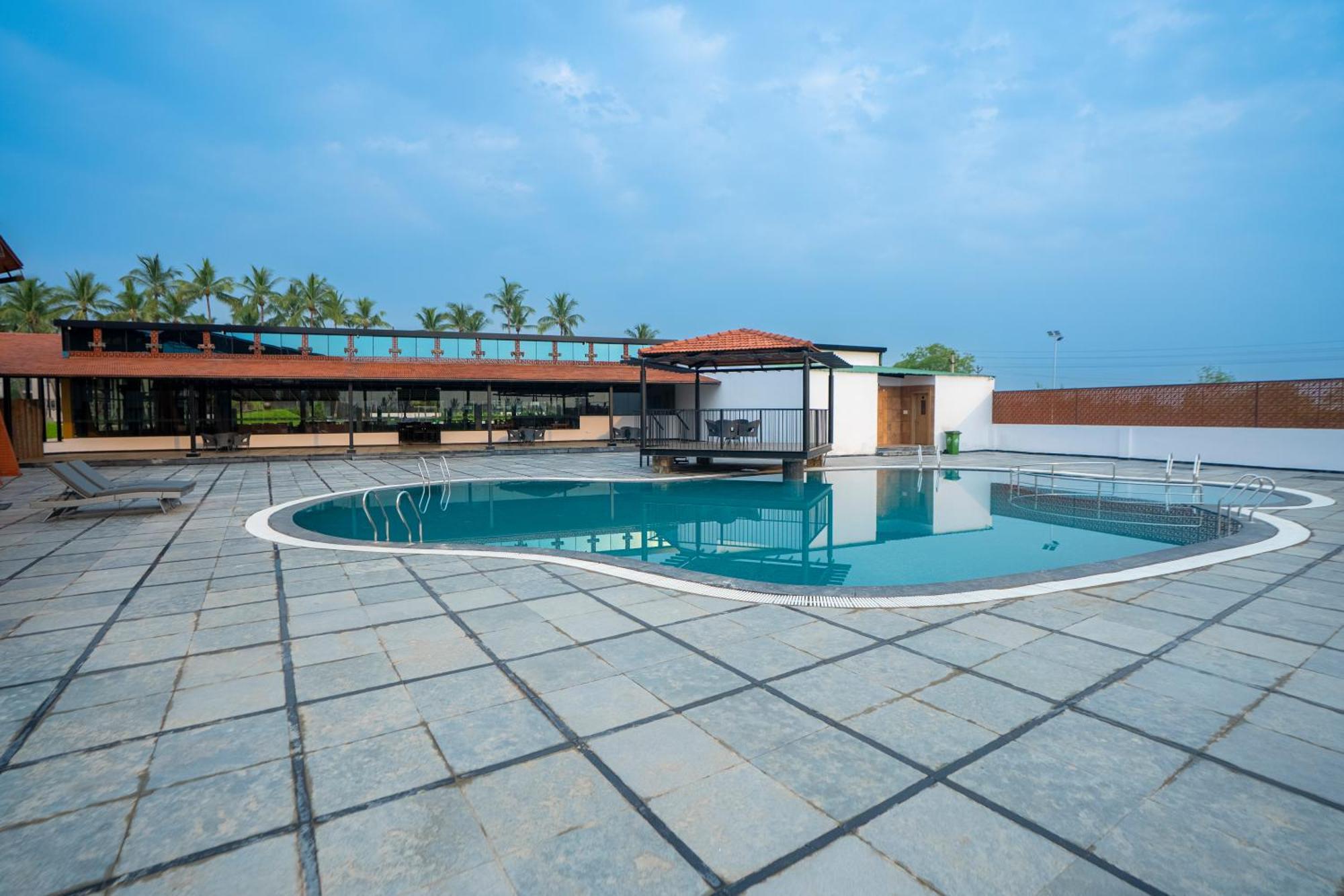 שמשבאד Serene Resort Hyderabad מראה חיצוני תמונה